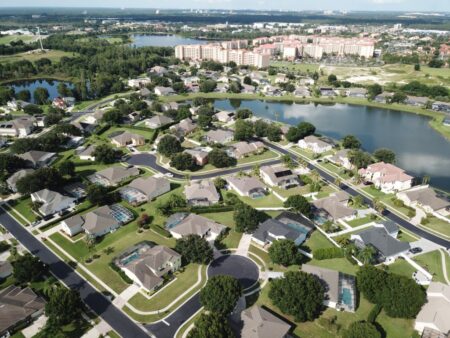 Formosa Gardens villas with own pool in Kissimmee, Orlando.