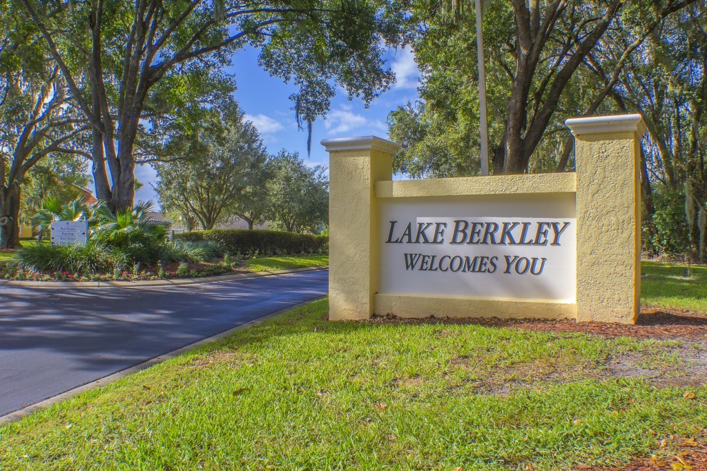 Lake Berkley villa resort in Kissimmee, Orlando