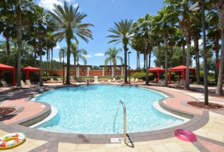 Heated communal pool at Solana Resort in Davenport, Orlando.